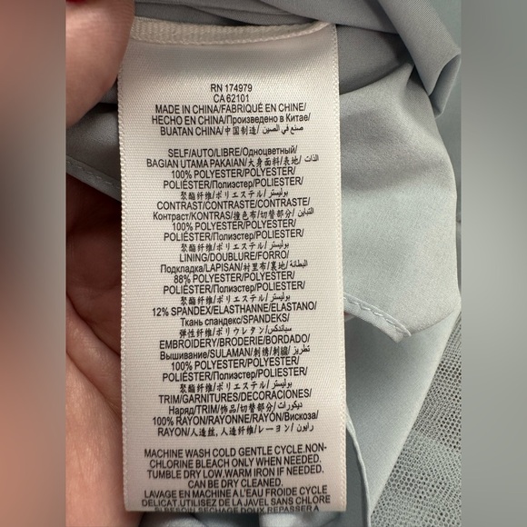 BCBGMaxAzria Pale Blue Lace Bodice Tulle Gown woman’s 2 NWT MRSP $468 - Picture 9 of 11